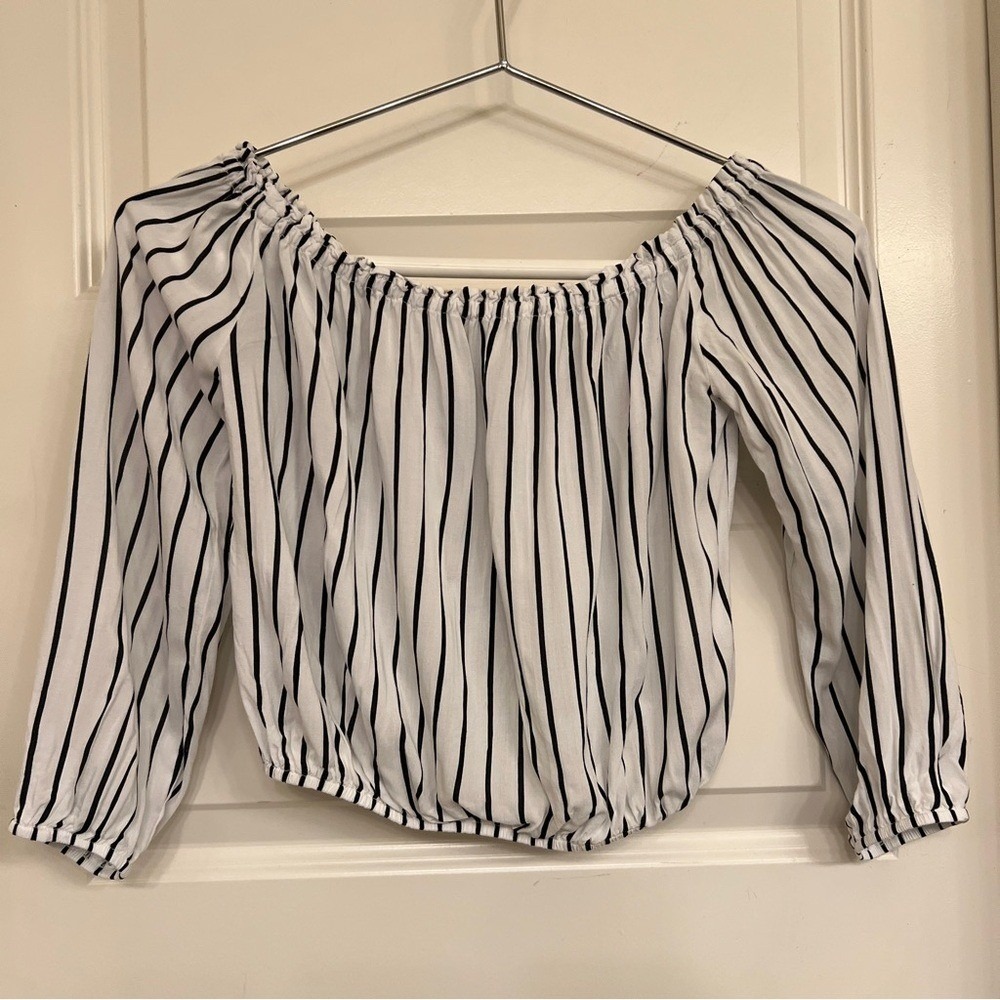 Brandy Melville Black and White Striped Maura Top, Women's One Size - Picture 3 of 4